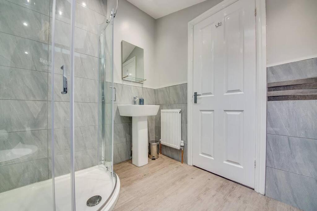 Walkly Brighton Terrace - Elegant 4 Bedヴィラ エクステリア 写真